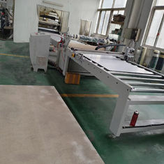 Máquina de laminado de película con capacidad de voltaje de 380V/50HZ y gran diámetro de rebobinado