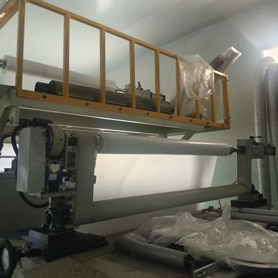 Máquina automática de prensado de relieve con patrón de rodillo personalizable, ancho máximo de relieve de 600 mm y presión lineal máxima de 20 kN/m