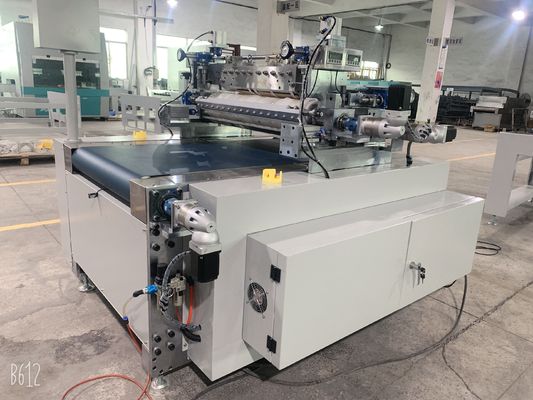 Máquina de recubrimiento por hendiduras profesional Peso uniforme de recubrimiento ajustable