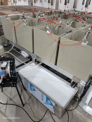 Máquina de recubrimiento de espín de 24 estaciones para moldear pulpa de fibra con capa de barrera