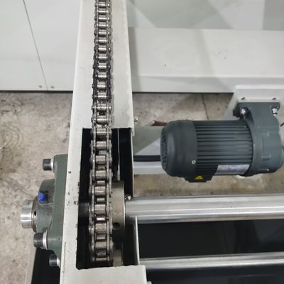 Disponible ahora consulta gratuita Eficiente 1320 mm Máquina de pulverización automática recíproca