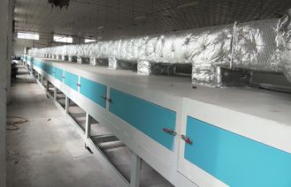 Línea de secado de gas natural de 28 m de carga pesada 24 kW para paquetes de moldeo de celulosa