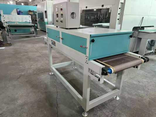 Máquina de secado IR para moldeo de pasta de pasta de bagaje Sistema de secado rápido de 2,2 metros para la producción sostenible de vajilla