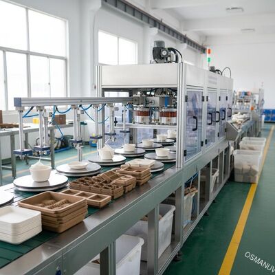 Máquina de recubrimiento por moldeo de pulpa Línea de recubrimiento por giro automático Ideal para recubrir productos de fibra moldeada Bandejas de vajilla y artículos de embalaje