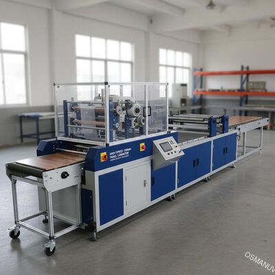 Máquina de laminado de paneles de 1300 mm de ancho para superficies de muebles resistentes a los arañazos