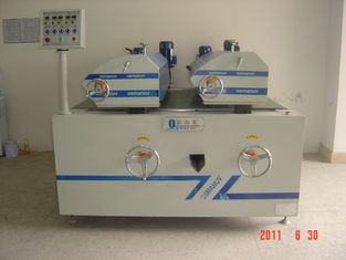 equipo de capa 10KW del rodillo abrasivo de Antil de la anchura de 1320m m Effecive