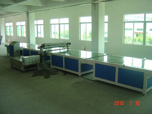 Máquina de recubrimiento de cortinas de alto rendimiento con espesor de recubrimiento de 3-80 mm y precisión de recubrimiento ± 0,02 mm