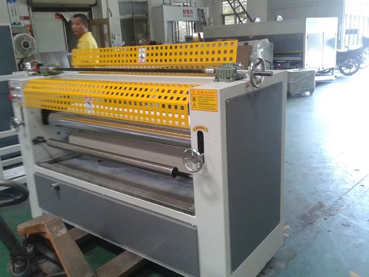 Máquina de recubrimiento de cortinas de alto rendimiento con espesor de recubrimiento de 3-80 mm y precisión de recubrimiento ± 0,02 mm