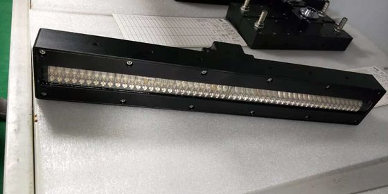 Velocidad de curado de 1 a 10 m/min Sistema de curado UV LED con enfriamiento por aire para curado de precisión