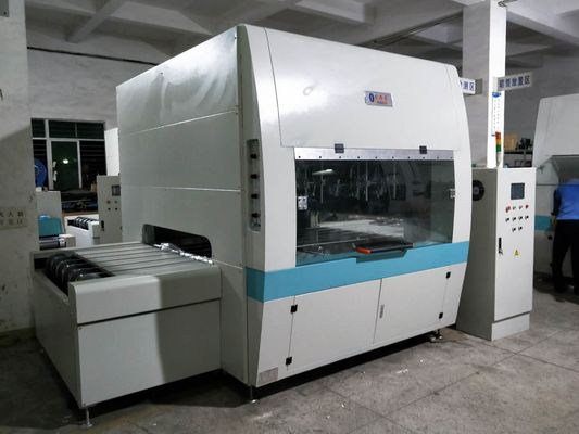 El circuito de control funde la máquina ULTRAVIOLETA del barniz/rocía el equipo de la capa