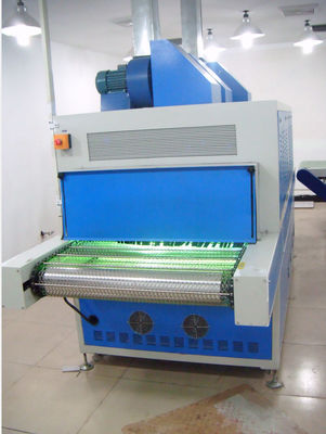 Máquina de curado UV de alto rendimiento para el área de curado 300mm * 400mm 3s / tiempo