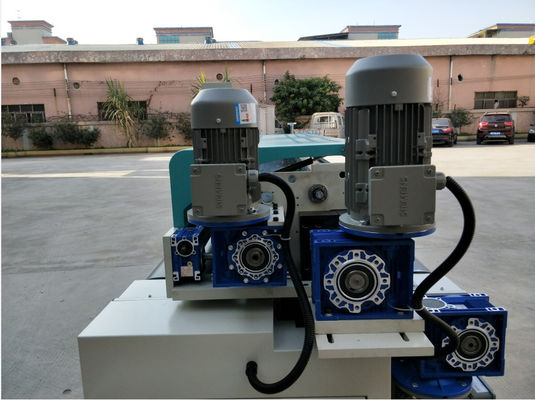 Equipo de capa W1320mm rodillo lleno automático de la precisión 5KW del solo