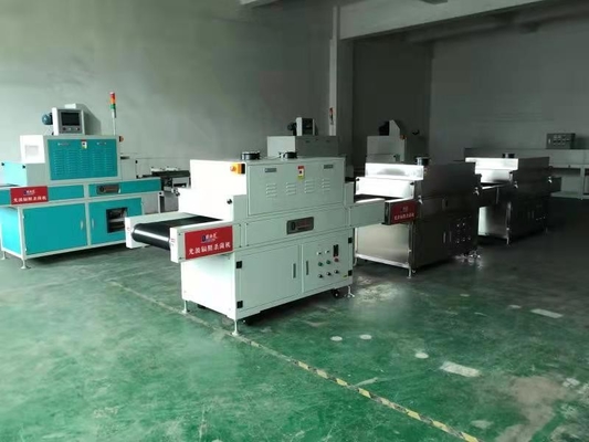 Precisión de control del temporizador ±1min Rango de control de temperatura de la máquina de irradiación UV 0-99C