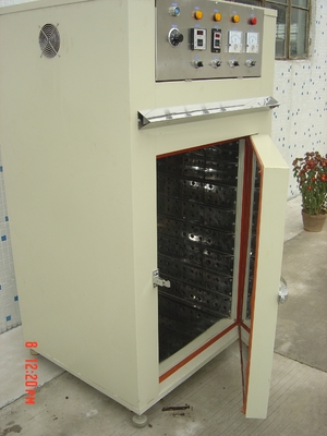 Protección de sobre-temperatura Horno de temperatura constante con y ± 0,1°C Estabilidad de temperatura