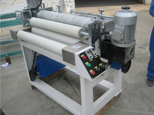 Máquina de llenado semiautomática de pintura por aerosol Tecnología avanzada para recubrimiento superior con la máquina de recubrimiento por aerosol