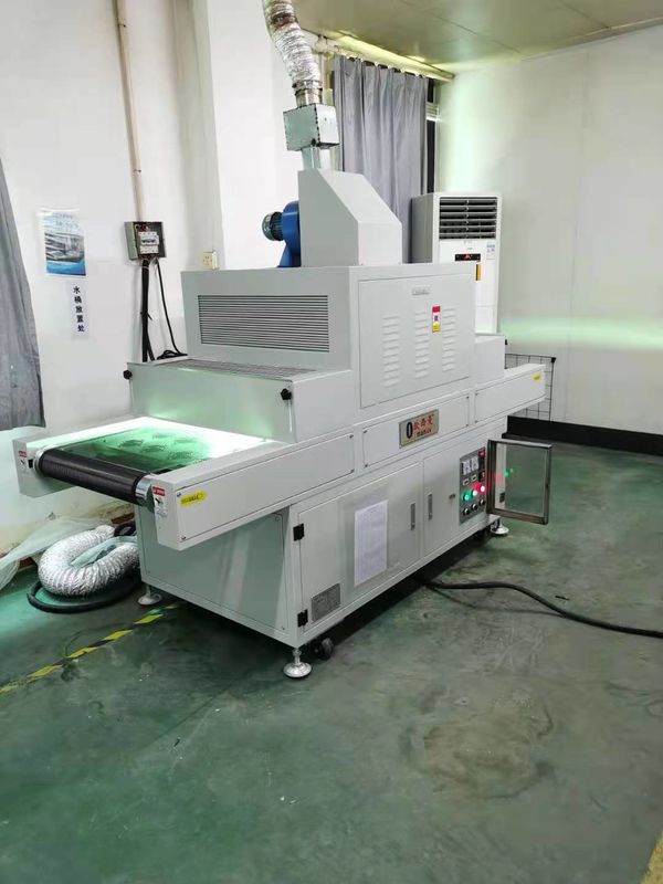Máquina compacta de curado UV para paneles planos R & D y producción de pequeños lotes Composición de la línea de producción