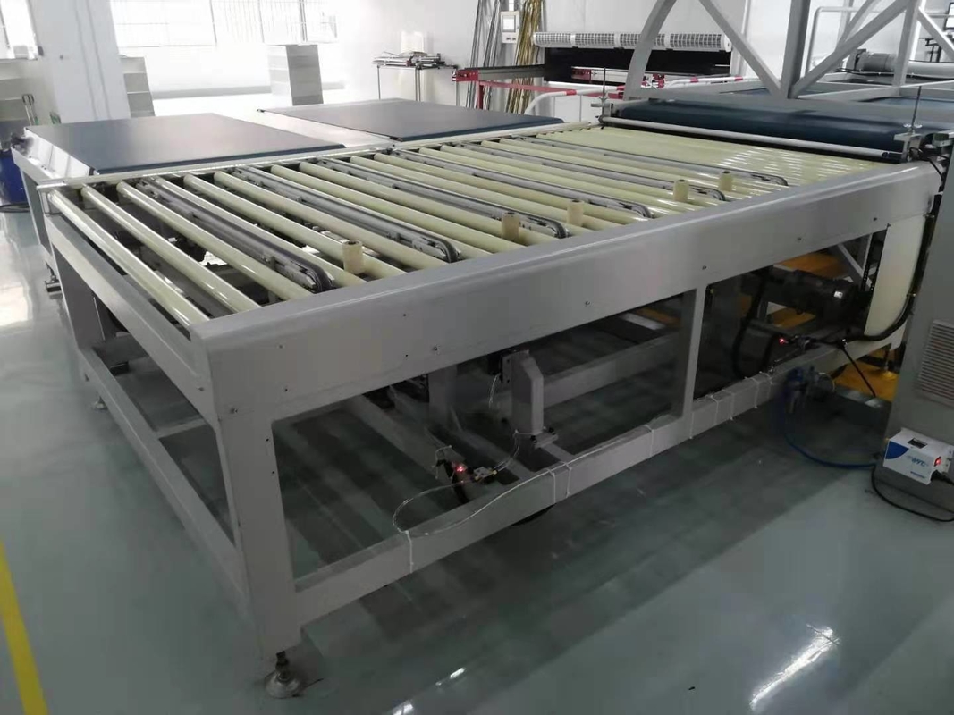 Máquina de transferencia automática de cinta transportadora 2m*0.6m*1.5m Tamaño para un funcionamiento sin problemas