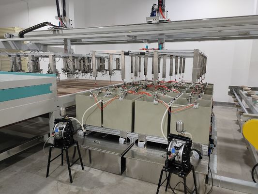 Máquina de recubrimiento de espín de 24 estaciones para moldear pulpa de fibra con capa de barrera
