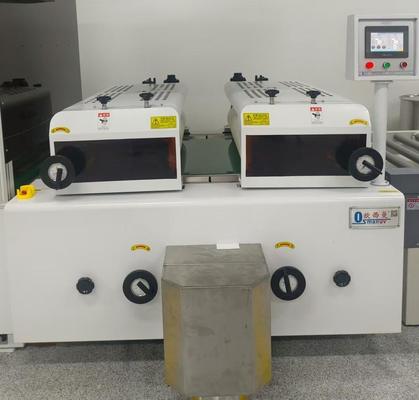 Máquina de recubrimiento de rodillos de precisión para recubrimiento de superficies de alto brillo y uniforme