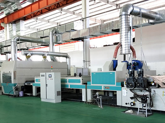 La máquina ultravioleta automática de la máquina de pintar, W1300mm rocía la cadena de producción de la pintura