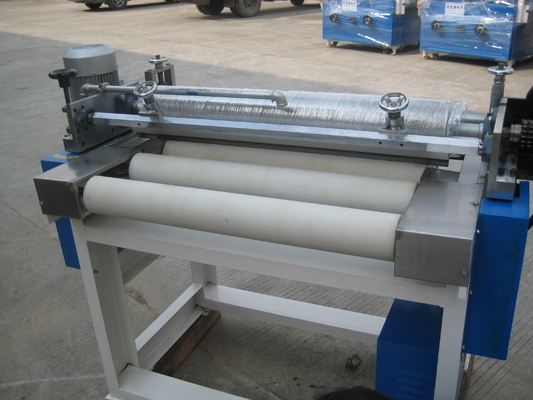 máquina ULTRAVIOLETA de la máquina de pintar del rollo doble de la anchura de 920m m para la pared/el tablero